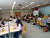 20일 오전 서울대학교 국제대학원 건물에서 일본 쓰다주쿠대학 학생들과 서울대 학생들이 토론을 하며 점심을 먹고 있다. 권유진 기자