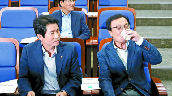 박용진 “조국 결단 불가피” 청와대 “청문회서 검증” 입단속
