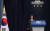  김현종 청와대 국가안보실 2차장이 28일 오후 청와대 브리핑실에서 일본의 &#39;화이트리스트 배제&#39; 시행에 대한 입장발표를 준비하고 있다. [연합뉴스]