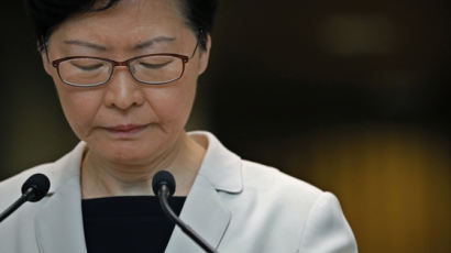 홍콩 장관은 꼭두각시?…中에 '송환법 철회' 제안했다가 거절
