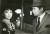 1965년 당대 스타 신영균(오른쪽)과 출연한 영화 &#39;불나비&#39;에서 김지미. 주변에서 늘 알 수 없는 살인극이 벌어지는 신비스러운 여자 민화진을 연기했다. [중앙포토]