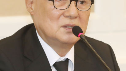 박지원 “청와대·총리·법무부 나서서 검찰 비판…윤석열 왜 임명했나”