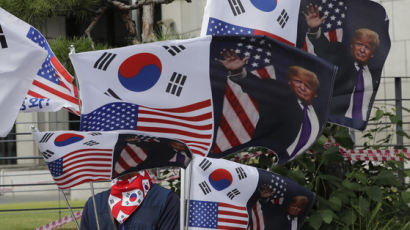 미국인 58% "북한이 한국 공격 땐, 미군의 한국 방어 지지"