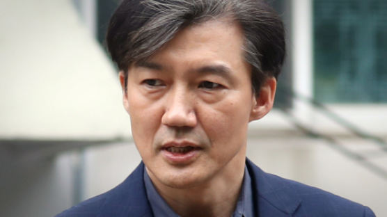 박지원 “조국 임명 존중…제기된 의혹은 남아있다”
