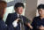 장제원 자유한국당 의원 아들인 래퍼 장용준씨 측 변호인인 이상민 변호사가 10일 오후 서울 마포경찰서에서 기자들과 만나 관련 의혹을 설명하고 있다. [뉴시스]