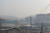 난개발로 주택들 사이로 공장이 들어서면서 주민이 환경오염 피해를 호소하고 있는 김포지역 모습. [사진 환경부]