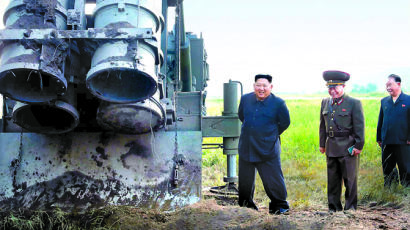 [사진] 북한 방사포 2발 날아갔는데 3발 쏜 흔적 … 사라진 1발 미스터리