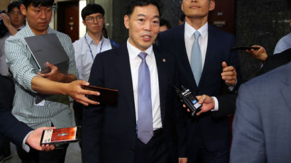 나경원, 김오수 법무차관 예고없는 방문에 일정상의 이유로 면담거절