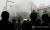  22일 오전 서울 중구 제일평화시장에서 화재가 발생해 소방대원들이 진화작업을 하고 있다. [연합뉴스]