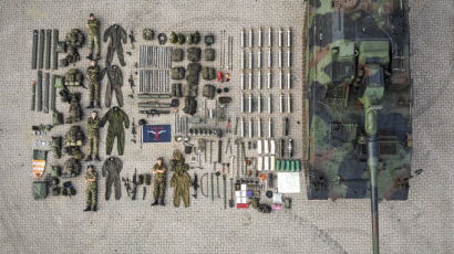 전 세계 군인·경찰·소방관의 장비 자랑, ’테트리스 챌린지’를 아시나요?