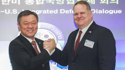 韓 국방당국자 만난 美…"한미일 협력 흔들려선 안돼" 