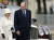 프랑스를 방문한 엘리자베스 2세 영국 여왕을 맞이하는 시라크 전 대통령 [AFP=연합뉴스]
