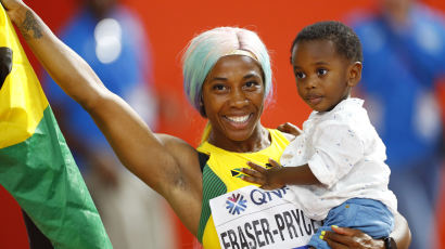 [서소문사진관] 33살 엄마 100m 우승, 자메이카 프레이저-프라이스 챔피언 복귀 