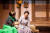 뮤지컬 &#39;친정엄마&#39;에서 친정엄마 역을 연기하는 김수미(오른쪽). 그는 &#34;딱 우리엄마 모습&#34;이라고 했다. [사진 Show21]