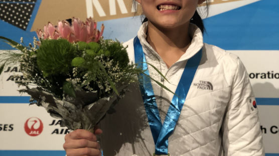 16세 서채현, 스포츠클라이밍 월드컵 3연속 금메달