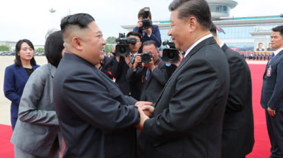 시진핑에 축전 보낸 김정은…6일 북·중 수교 70주년 맞춰 중국 갈까