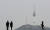 미세먼지와 초미세먼지 수치가 나쁨 수준을 보였던 지난 4월 23일, 서울 용산에서 바라본 남산N타워. [뉴스1]