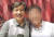 조국 법무부 장관과 윤모 총경이 2018년 5월 청와대 회식에 참석해 어깨동무를 하고 있다. [자유한국당 김도읍 의원실]