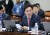 박완수 자유한국당 의원이 지난해 10월 16일 경북도청에서 열린 국회 국토교통위원회 국정감사에서 질의를 하고 있다. [뉴스1]