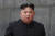 지난 2월 베트남 하노이에서 열린 2차 북미 정상회담이 결렬된 직후 김정은 북한 국무위원장이 피로한 기색을 드러내 보이고 있다. [사진 연합뉴스]