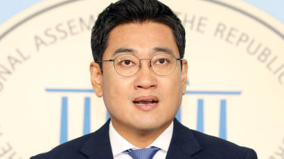 오신환 “조국 사퇴, 검찰개혁 위해 다행스러운 결정”