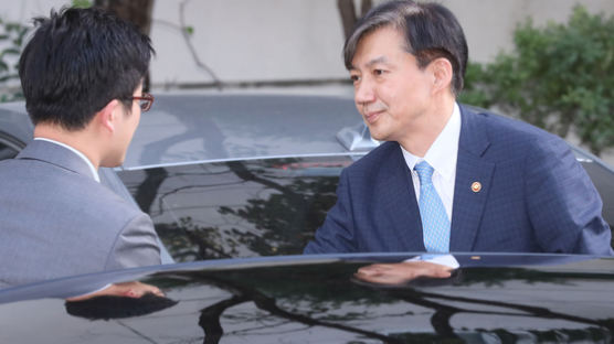 조국 사퇴, 금태섭에게 불똥…“탈당하라” “한국당으로” 항의 댓글 줄이어