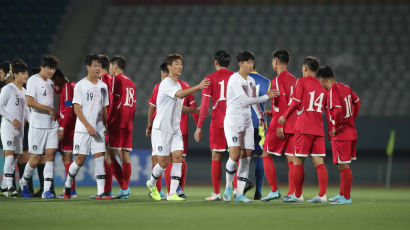 남북 평양축구 결국 봉인···KBS "화질 안좋다" 녹화중계 취소