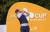 저스틴 토마스가 17일 열린 CJ컵 1라운드 13번 홀에서 티샷한 공을 바라보고 있다. [사진 JNA 골프]