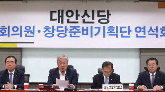 유성엽·하태경·한국당 비박 비밀 심야회동…제3지대 시동?