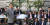 자유한국당 황교안 대표가 24일 국회 본관 앞에서 열린 자유한국당 외교안보 정책비전 발표 &#39;자유와 평화의 G5를 향하여&#39;에서 화면을 가르키고 있다. [연합뉴스]
