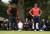 지난 28일 PGA 투어 조조 챔피언십에서 동반 라운드를 했던 타이거 우즈(왼쪽)와 개리 우들랜드. [AP=연합뉴스]