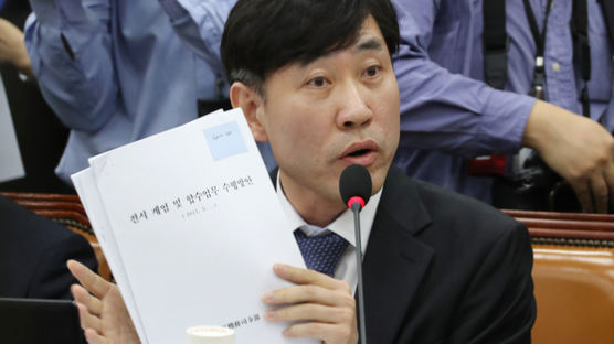 하태경 “계엄문건 최종본엔 국회 통제 없는데…靑 문건 흔들었다"