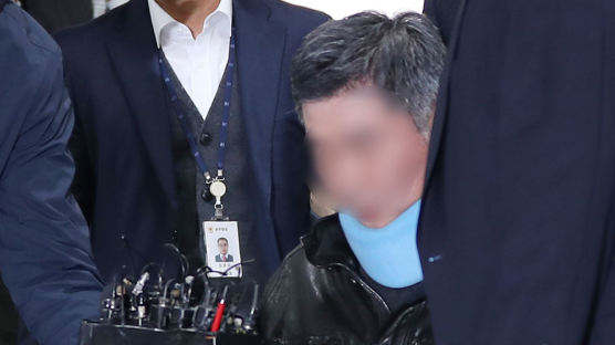 구속 수감된 조국 동생, '웅동학원 의혹' 오늘 첫 검찰 조사