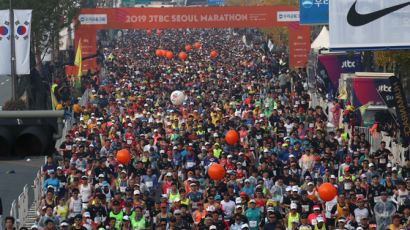 3만 마라토너 가을을 달리다···'2019 JTBC 서울마라톤'