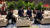 문재인 대통령과 아베 신조 일본 총리가 4일 오전(현지시간) 방콕 임팩트포럼에서 열린 아세안+3 정상회의에 참석하기 전 사전환담을 갖고 있다.[사진 청와대]
