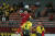 북한 4.25 체육단 공격수 임철민이 AFC컵 결승전에서 공중볼을 다투고 있다. [AFP=연합뉴스]