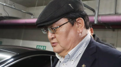몽골 헌재소장 '승무원 추행 혐의' 또 전면 부인···출국 정지