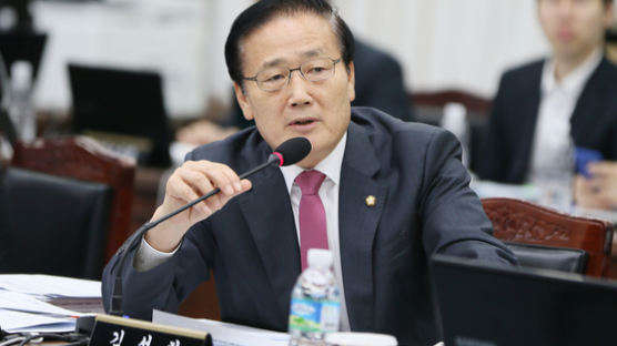 [단독] 한국당 김성찬 불출마···유민봉 이어, 쇄신론 세진다