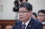 김연철 통일부 장관이 15일 국회에서 열린 외교통일위원회 전체회의에서 의원들 질의에 답하고 있다.  임현동 기자