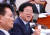 더불어민주당 박병석 의원의 지난 10월 외통위 질의 모습. [연합뉴스]