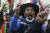 모랄레스 볼리비아 전 대통령 지지자들이 14일(현지시간) 라파스에서 시위를 벌이고 있다. [AFP=연합뉴스]