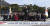 황교안 자유한국당 대표(가운데)가 21일 청와대 앞 분수대 광장에서 열린 최고위원회의에서 발언하고 있다. 임현동 기자