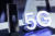 삼성전자가 19일(현지시간) 중국에서 공개한 갤럭시 폴드 5G 모델.[삼성전자 중국 시나닷컴 마이크로블로그 캡처/연합뉴스]