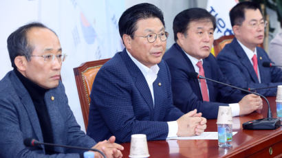 한국당 "현역 3분의1 컷오프···총선서 절반 이상 물갈이"