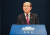김유근 국가안보실 1차장이 22일 오후 6시 청와대 춘추관 브리핑룸에서 한일 군사정보보호협정(GSOMIA·지소미아)관련 브리핑을 하고 있다. [청와대사진기자단] 