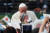 프란키스코 교황이 나가사키 야구장에 도착해 한 어린이에게 밉맞춤을 하고 있다. [ EPA=연합뉴스]