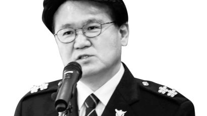황운하, 조국 수석실 첩보받고 김기현 울산시장 수사 의혹