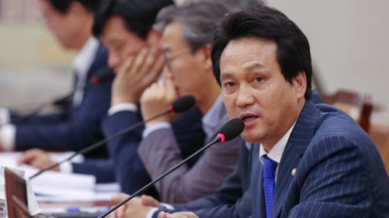 경찰, 김학의 부인이 고소한 안민석 의원 ‘불기소 의견’ 송치
