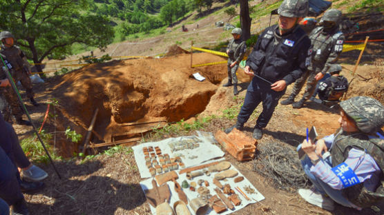 DMZ 화살머리고지 유해발굴 종료…“유해 261구, 유골 2030점 발굴”