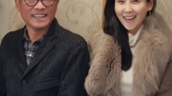 김건모·장지연 "상견례 직후 혼인신고, 결혼식 날짜 미룬 이유는…"